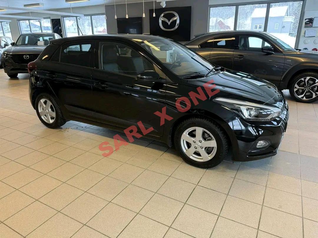 Hyundai i20 Βενζίνη Αυτόματο 2019 – Συμπαγές 5θυρο με χαμηλή χιλιομετρική απόδοση – Image 3