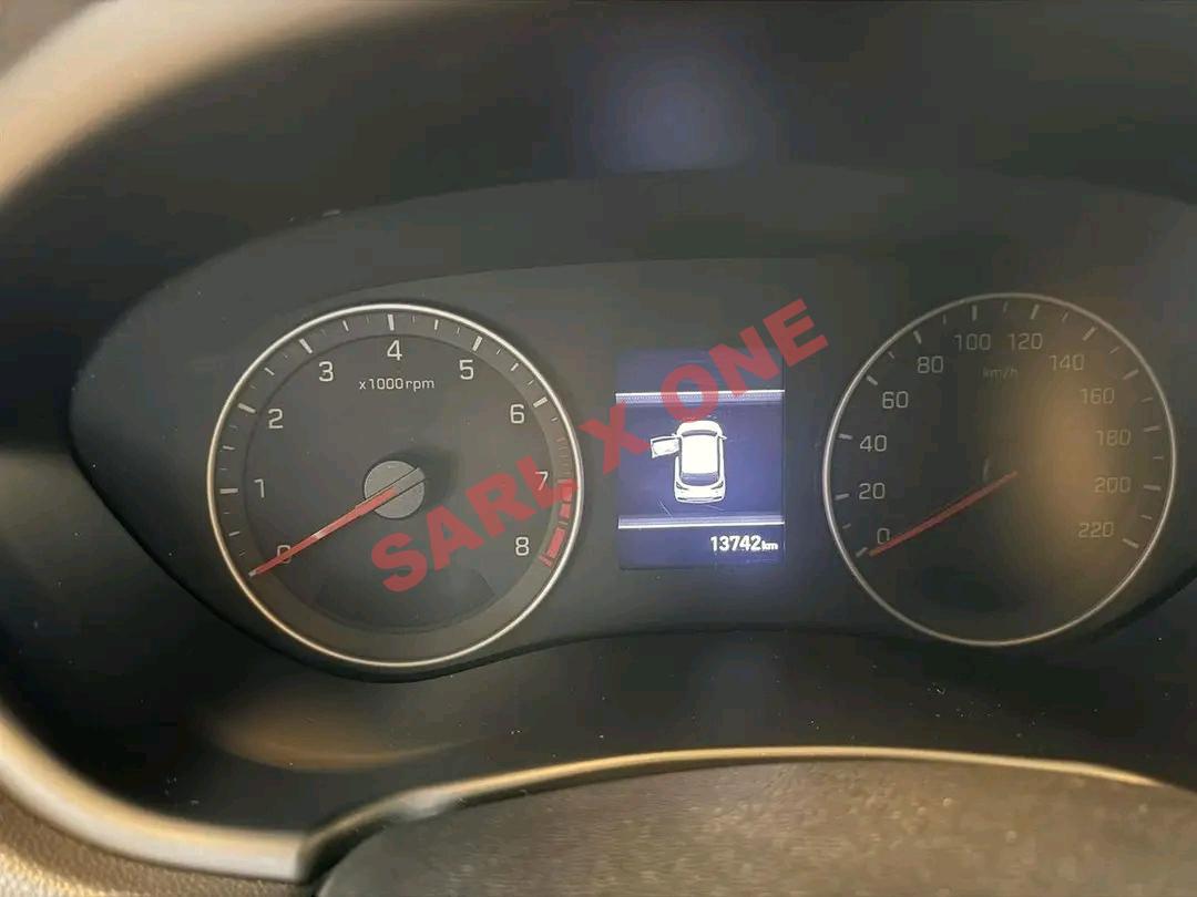 Hyundai i20 Βενζίνη Αυτόματο 2019 – Συμπαγές 5θυρο με χαμηλή χιλιομετρική απόδοση – Image 11