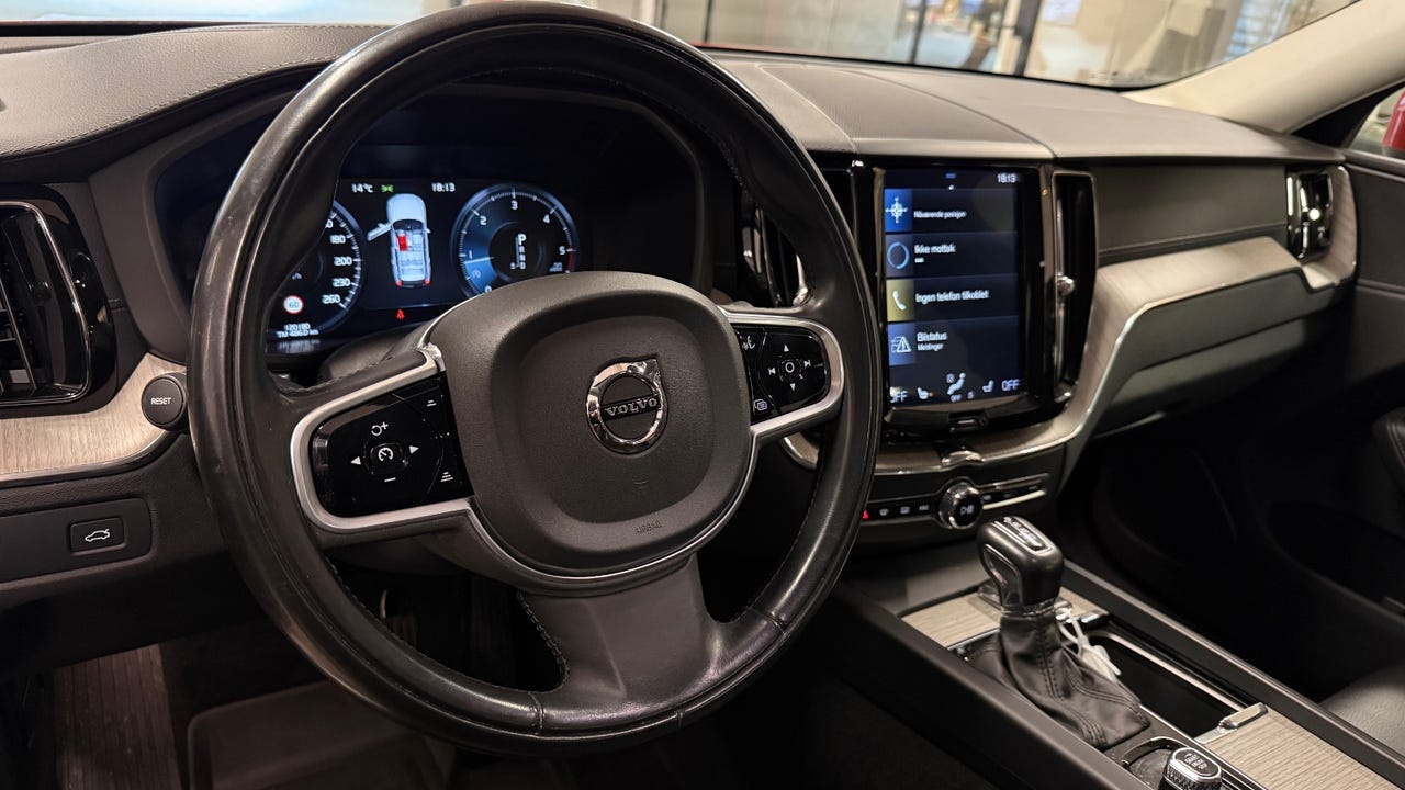 Volvo XC60 D4 AWD Inscription 2019 – Image 22