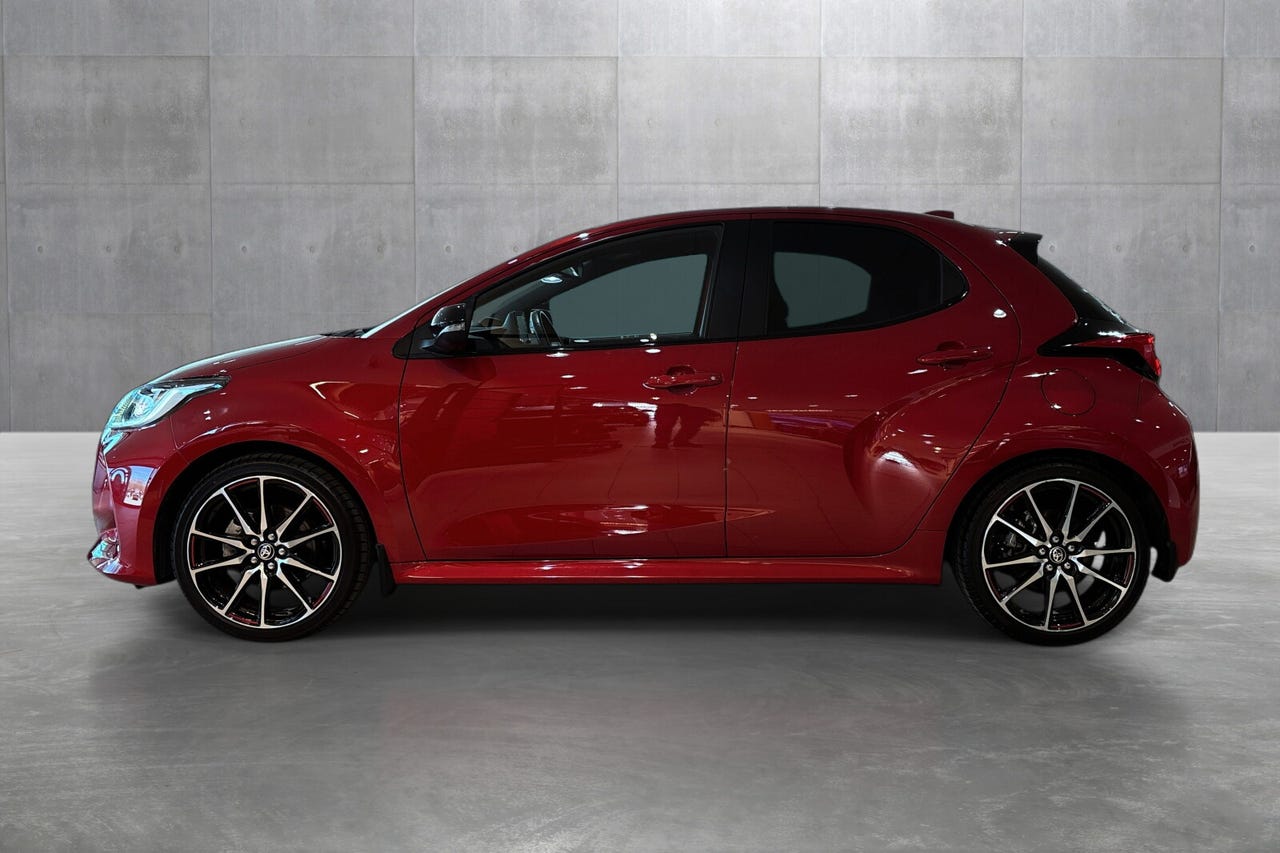 Toyota Yaris 1.5 Hybrid GR Sport 2022 – Image 5