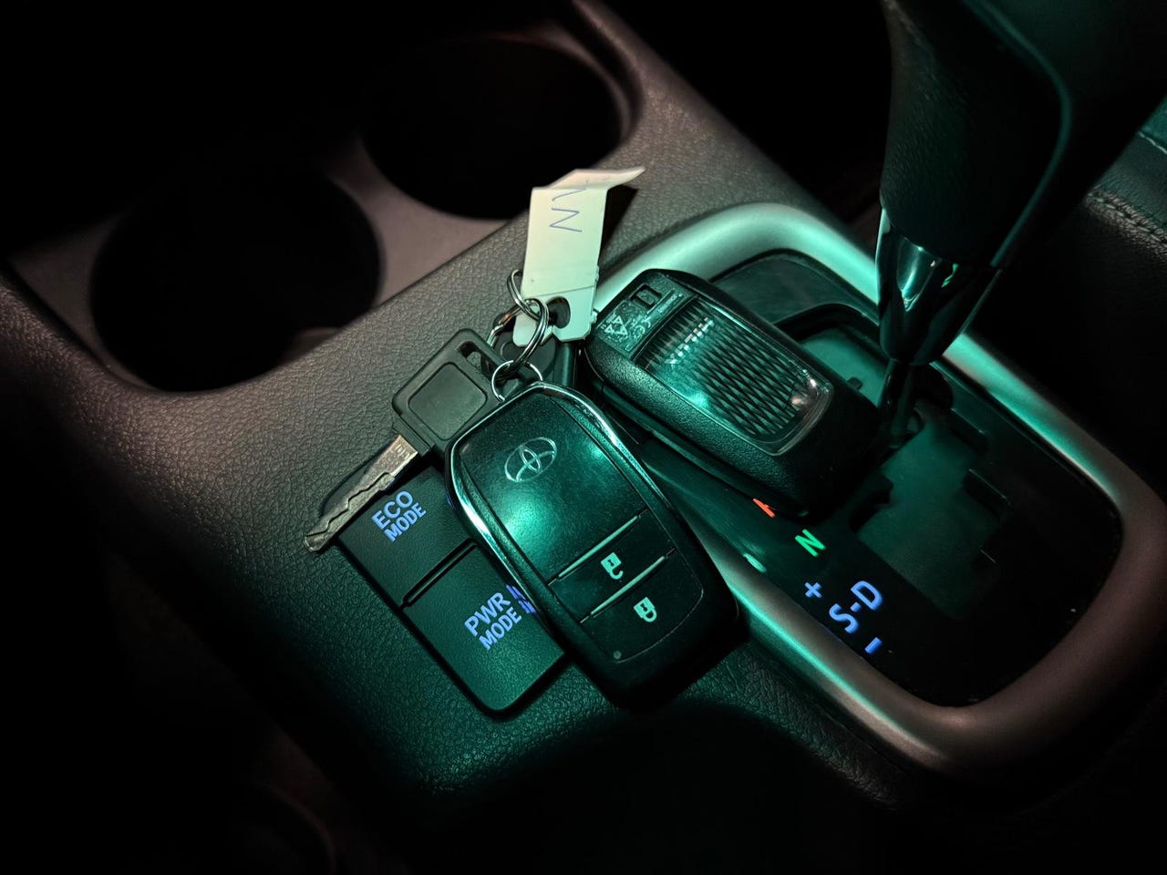 Toyota Hilux SR+ 2.4 D-4D 2016 προς Πώληση | 4x4 – Image 23