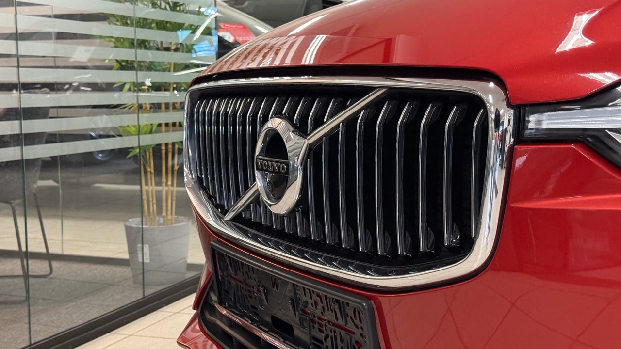 Volvo XC60 D4 AWD Inscription 2019 – Image 3