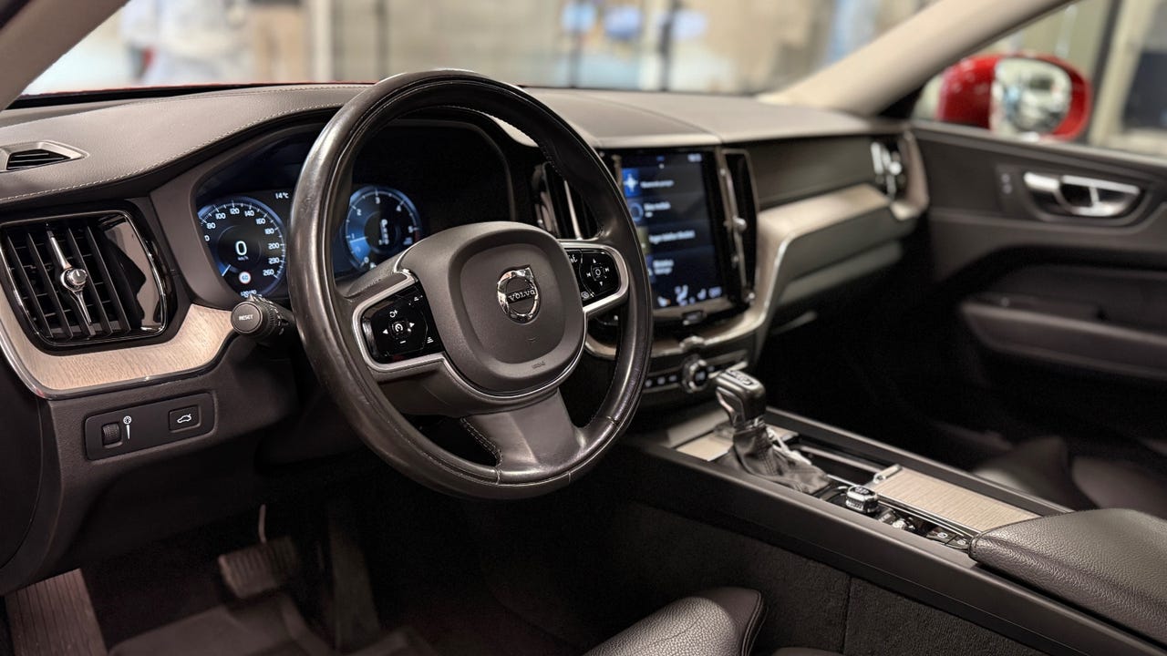 Volvo XC60 D4 AWD Inscription 2019 – Image 21