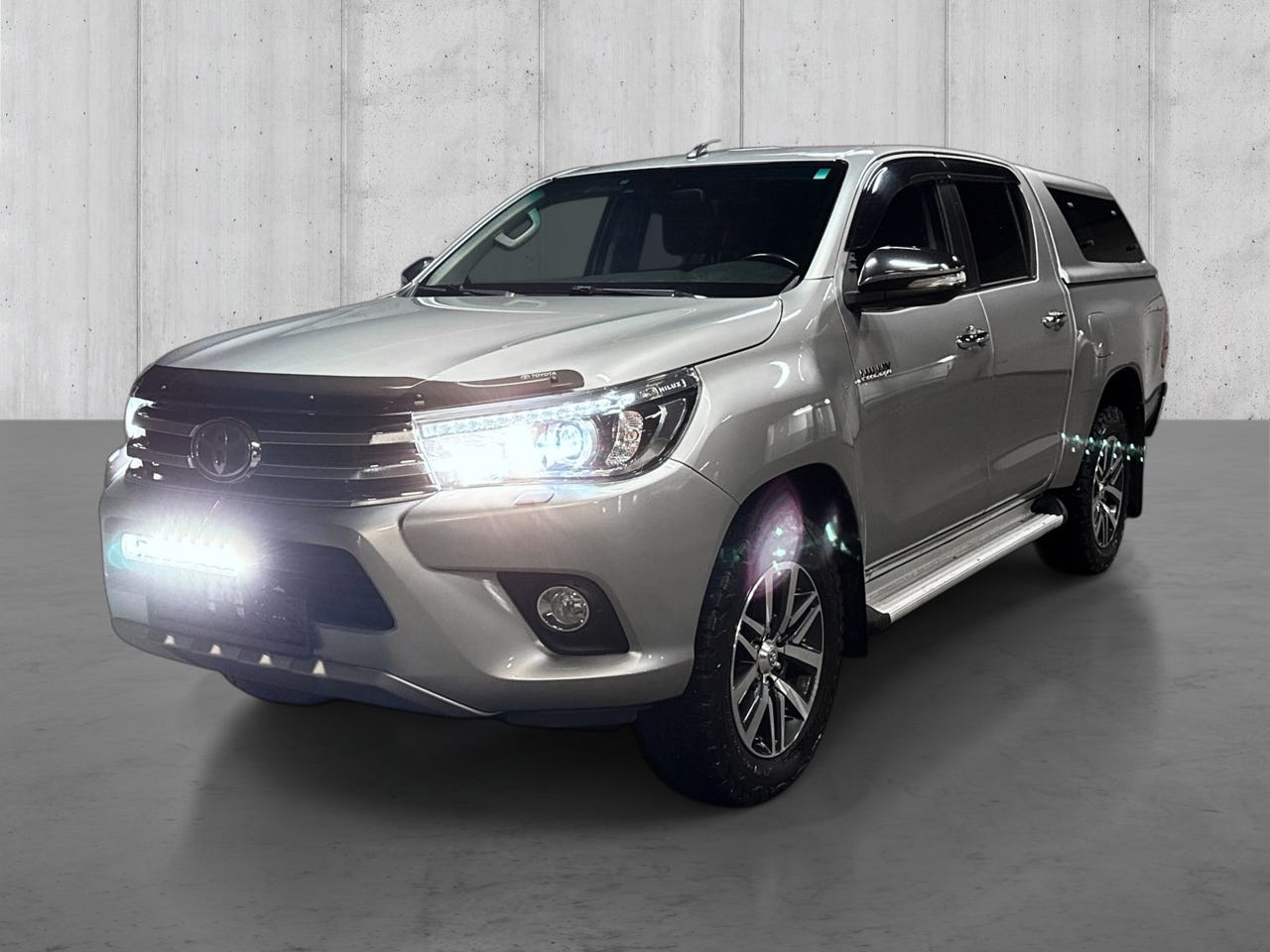 Toyota Hilux SR+ 2.4 D-4D 2016 προς Πώληση | 4x4 – Image 13