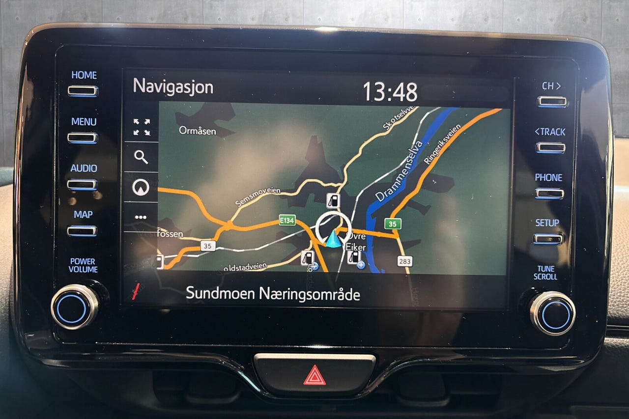 Toyota Yaris 1.5 Hybrid GR Sport 2022 – Image 13