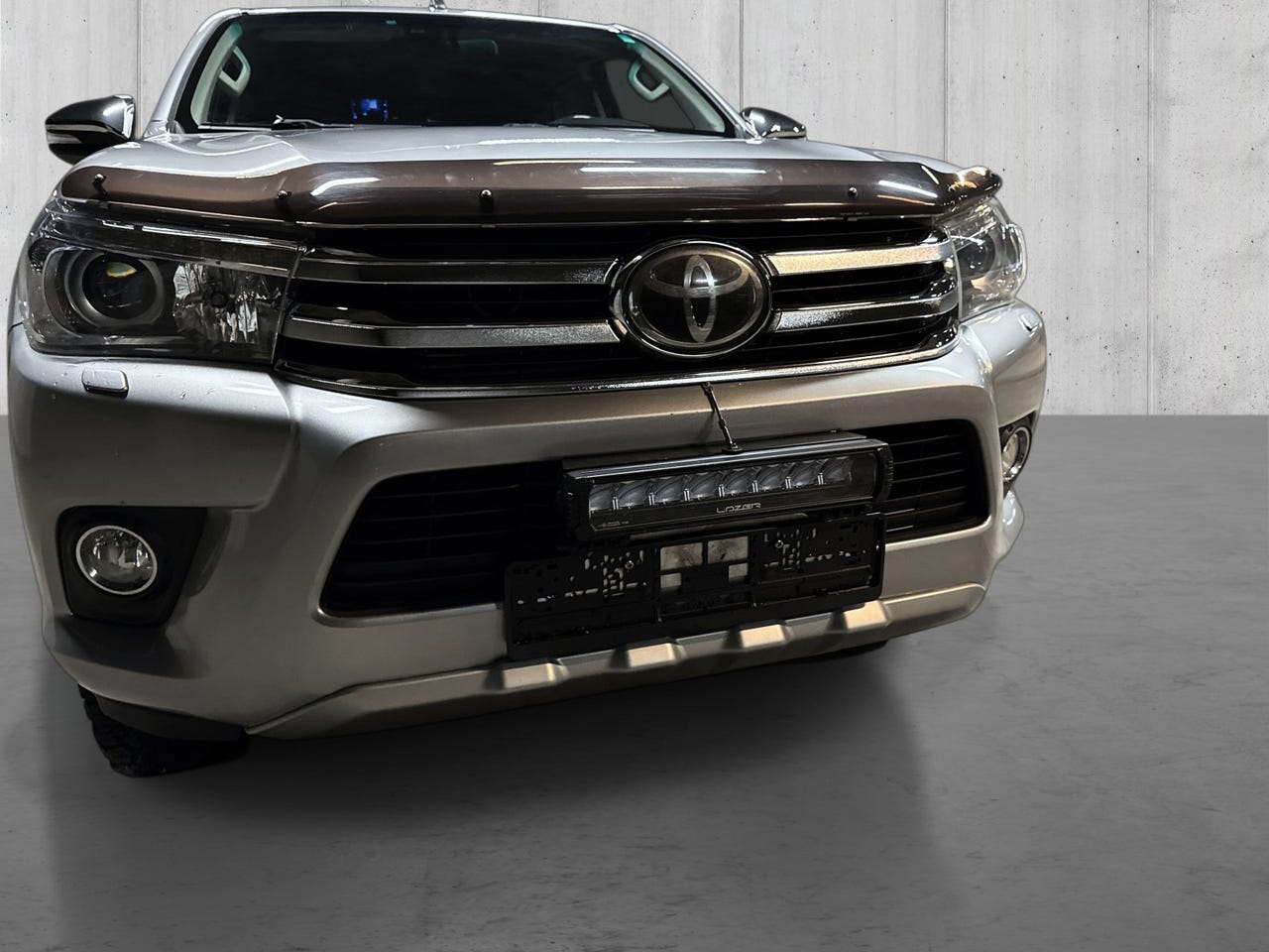 Toyota Hilux SR+ 2.4 D-4D 2016 προς Πώληση | 4x4 – Image 3