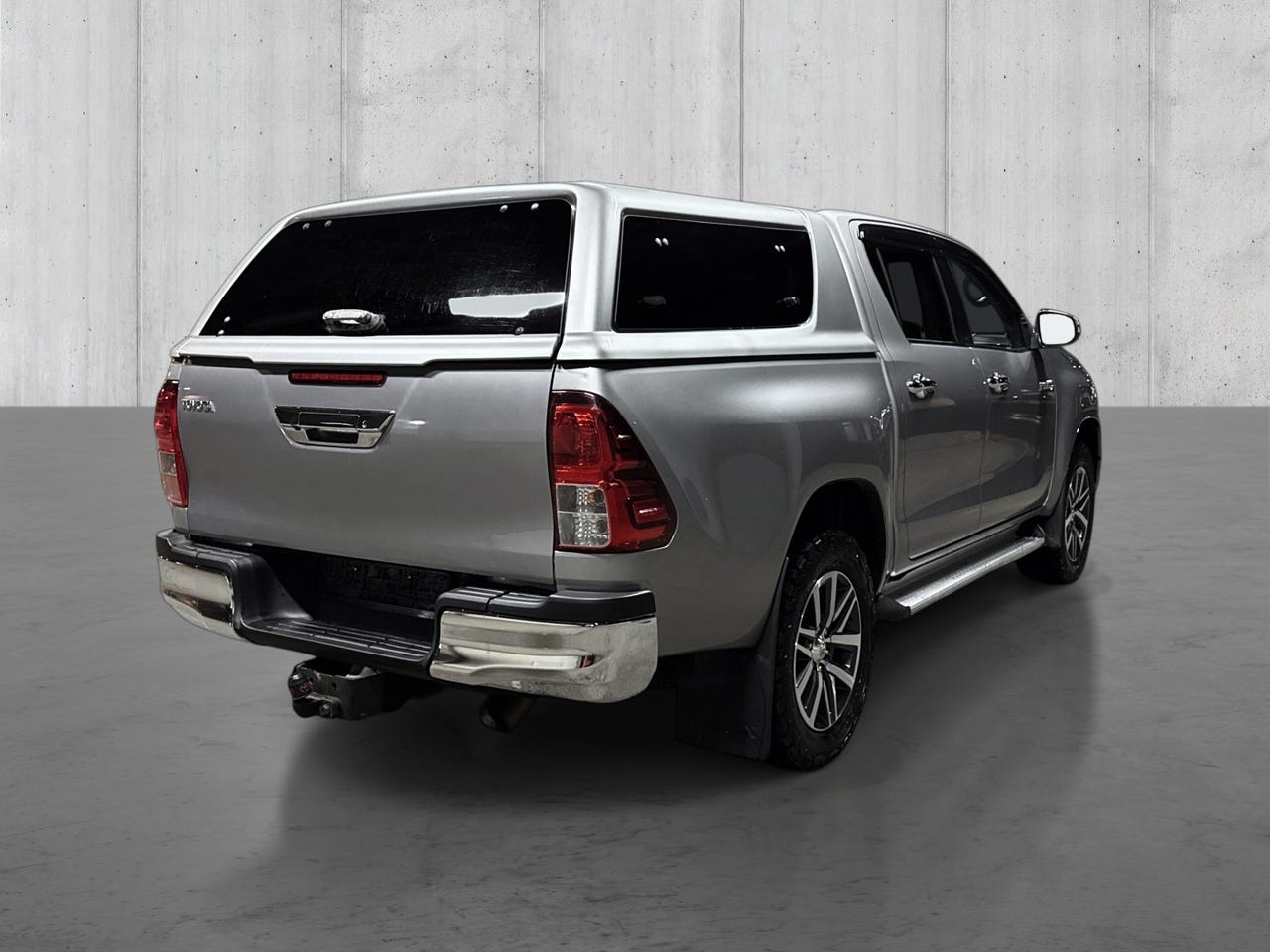 Toyota Hilux SR+ 2.4 D-4D 2016 προς Πώληση | 4x4 – Image 4