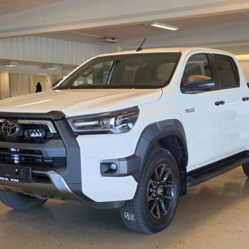 Toyota Hilux Invincible X 2022 προς Πώληση | 204 hp