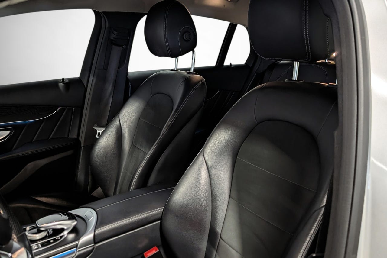 Mercedes-Benz GLC 350e 4MATIC Coupé AMG Line 2018 – Image 13