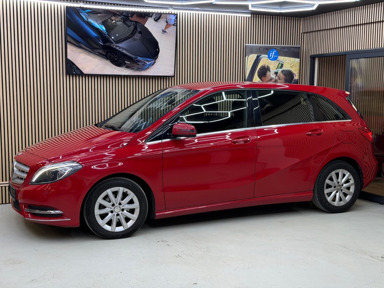 Mercedes-Benz B 180 CDI Automatic 2013 – Image 3