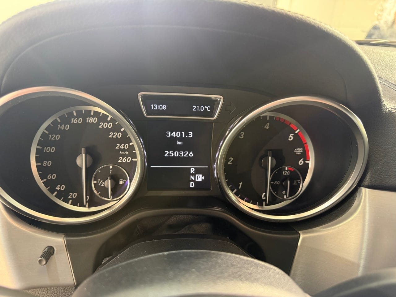 Mercedes-Benz ML250 BlueTEC 4MATIC AMG 2012 προς Πώληση στην Ελλάδα | Premium SUV 204 hp – Image 28