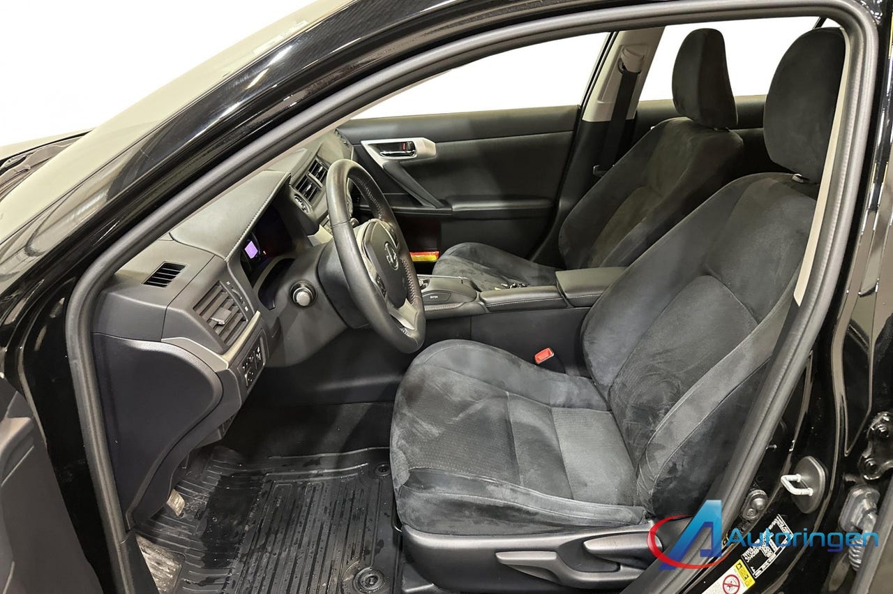 Lexus CT200h 7 000 € – Image 6