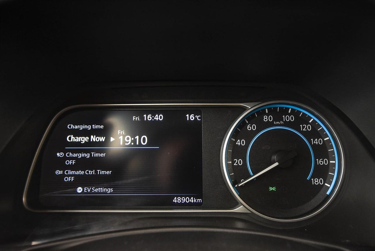 Nissan Leaf Tekna 40 kWh 2021 | Ηλεκτρικό Αυτοκίνητο με 360° Κάμερα και Δερμάτινα Καθίσματα – Image 19
