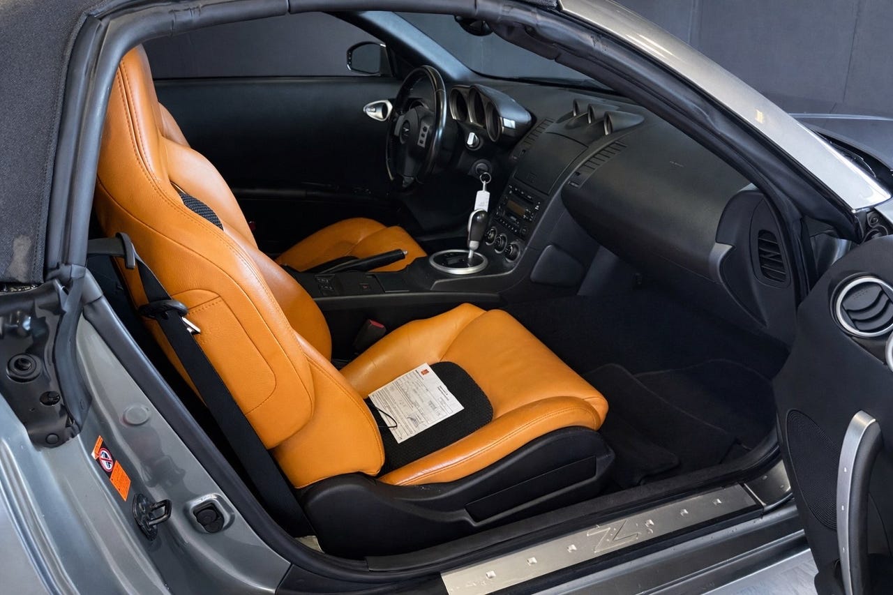 Nissan 350Z Coupe 2010 | 276 hp, Αυτόματο, Πίσω Κίνηση – Image 8