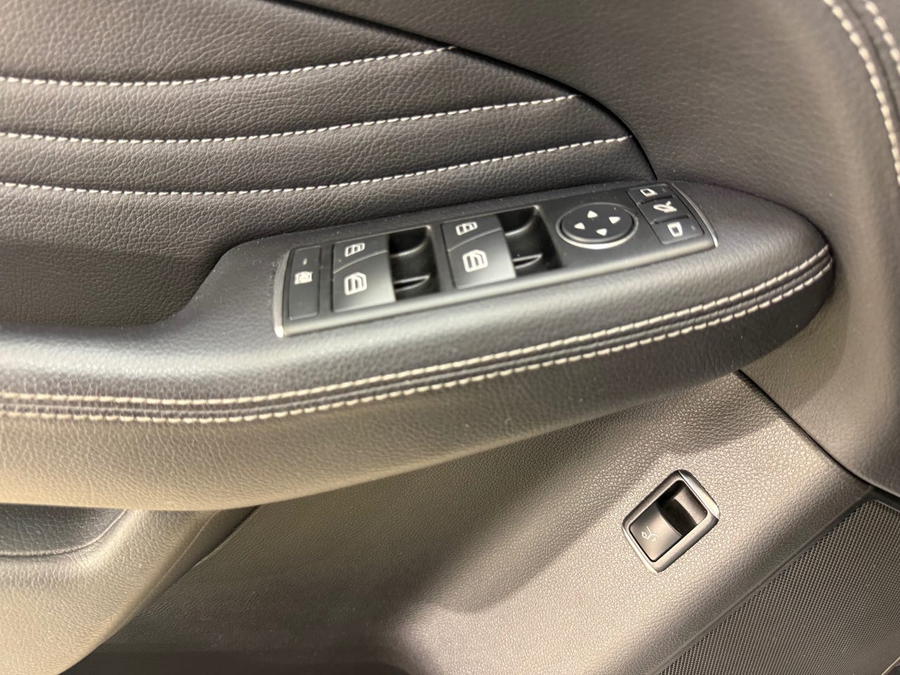 Mercedes-Benz ML250 BlueTEC 4MATIC AMG 2012 προς Πώληση στην Ελλάδα | Premium SUV 204 hp – Image 30
