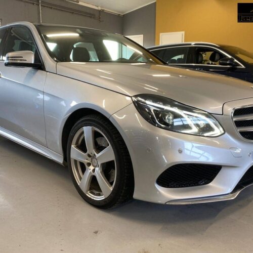 Mercedes-Benz E220 BlueTEC 4MATIC 2016