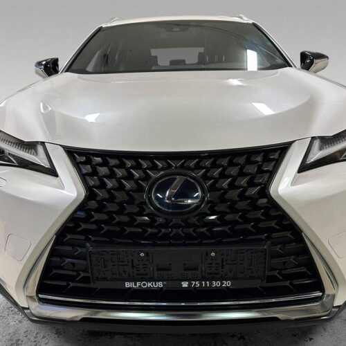 Lexus 10 000 € 