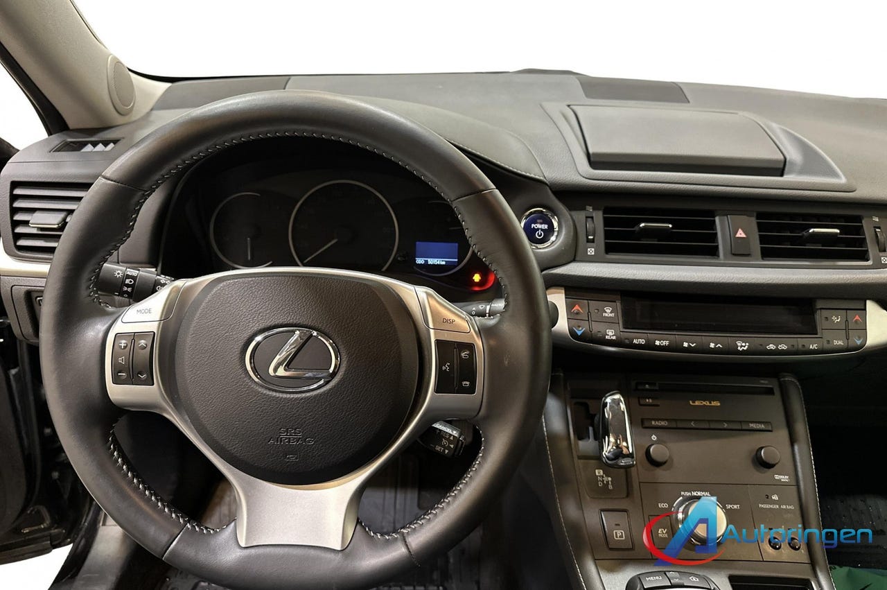 Lexus CT200h 7 000 € – Image 8
