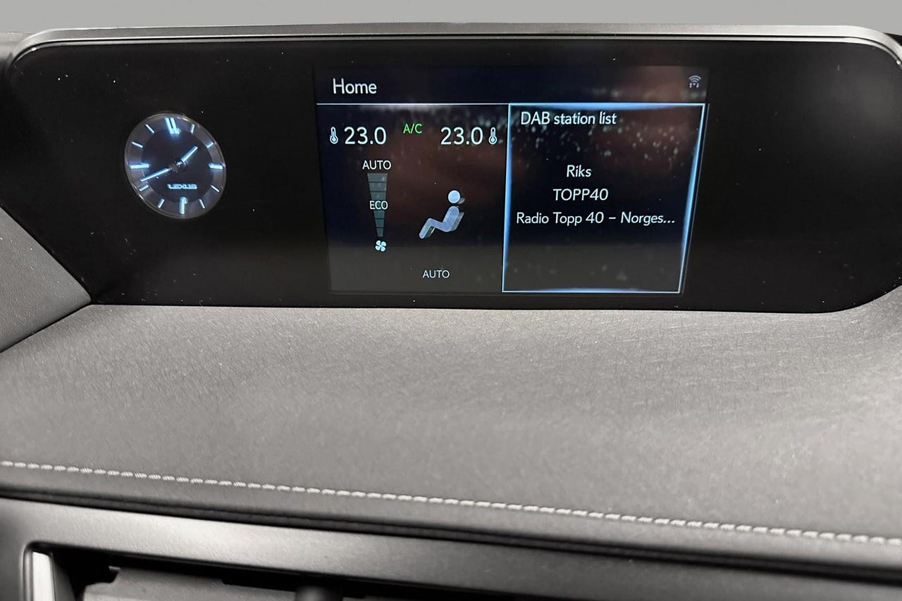 Lexus 10 000 € – Image 10