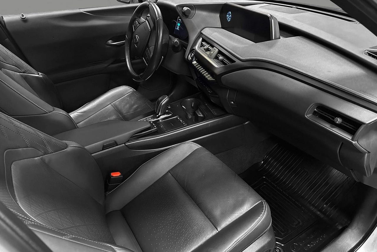Lexus 10 000 € – Image 15