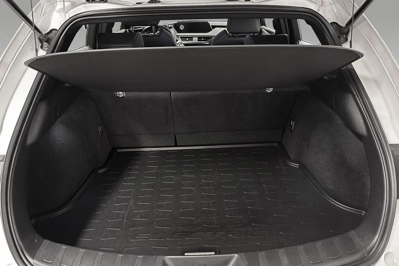 Lexus 10 000 € – Image 14