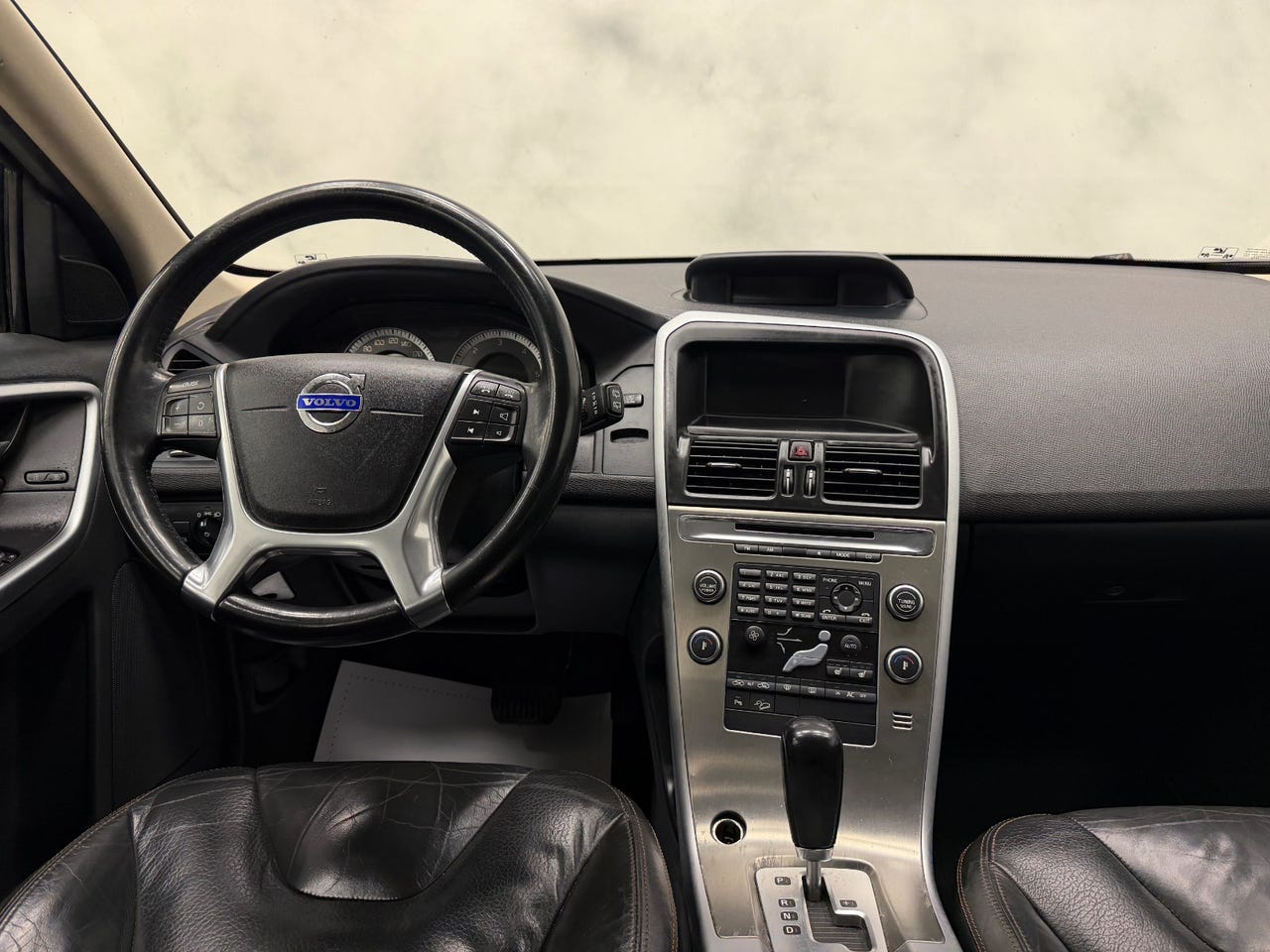 Volvo XC60 στα 6.000 € – Image 23