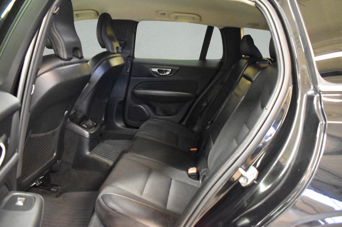 Volvo V60 στα 13.000 € – Image 5