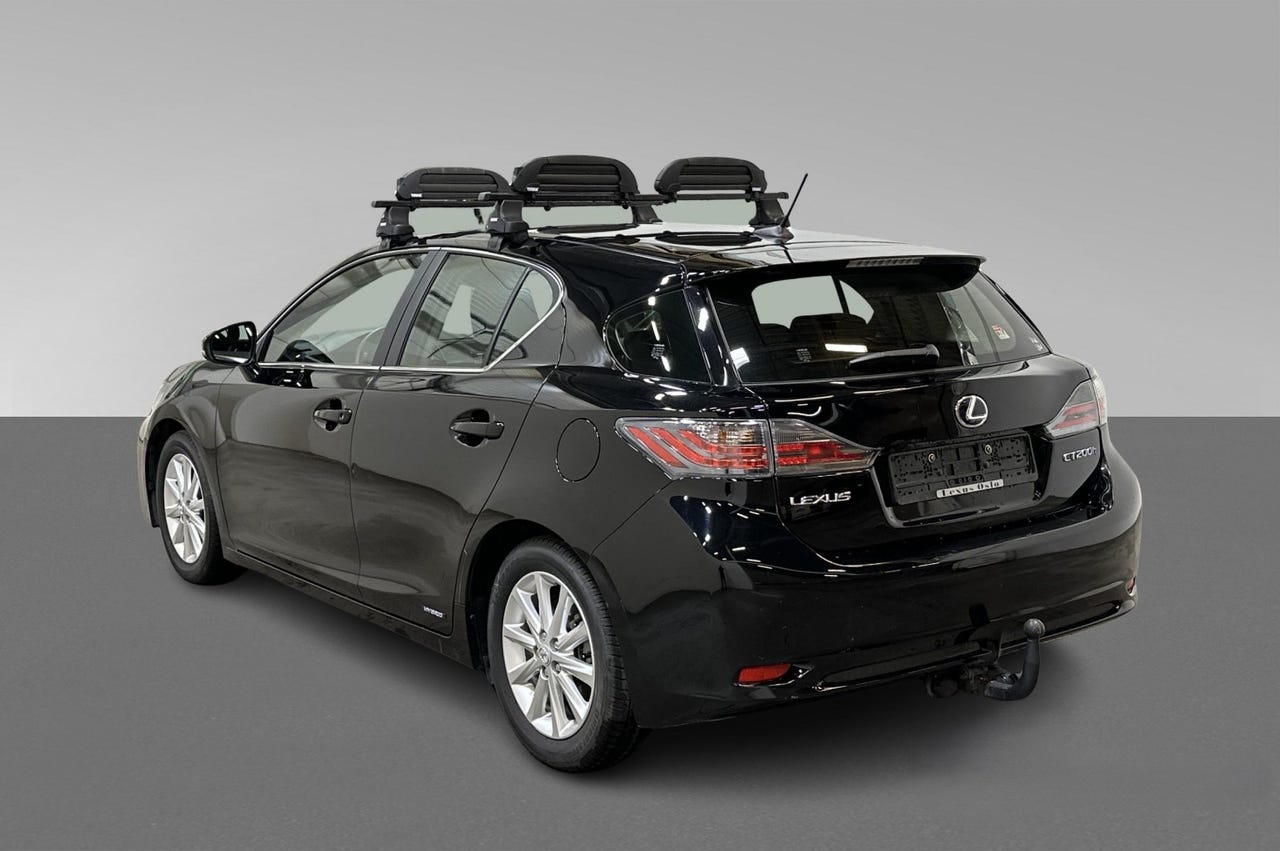 Lexus CT200h 7 000 € – Image 2