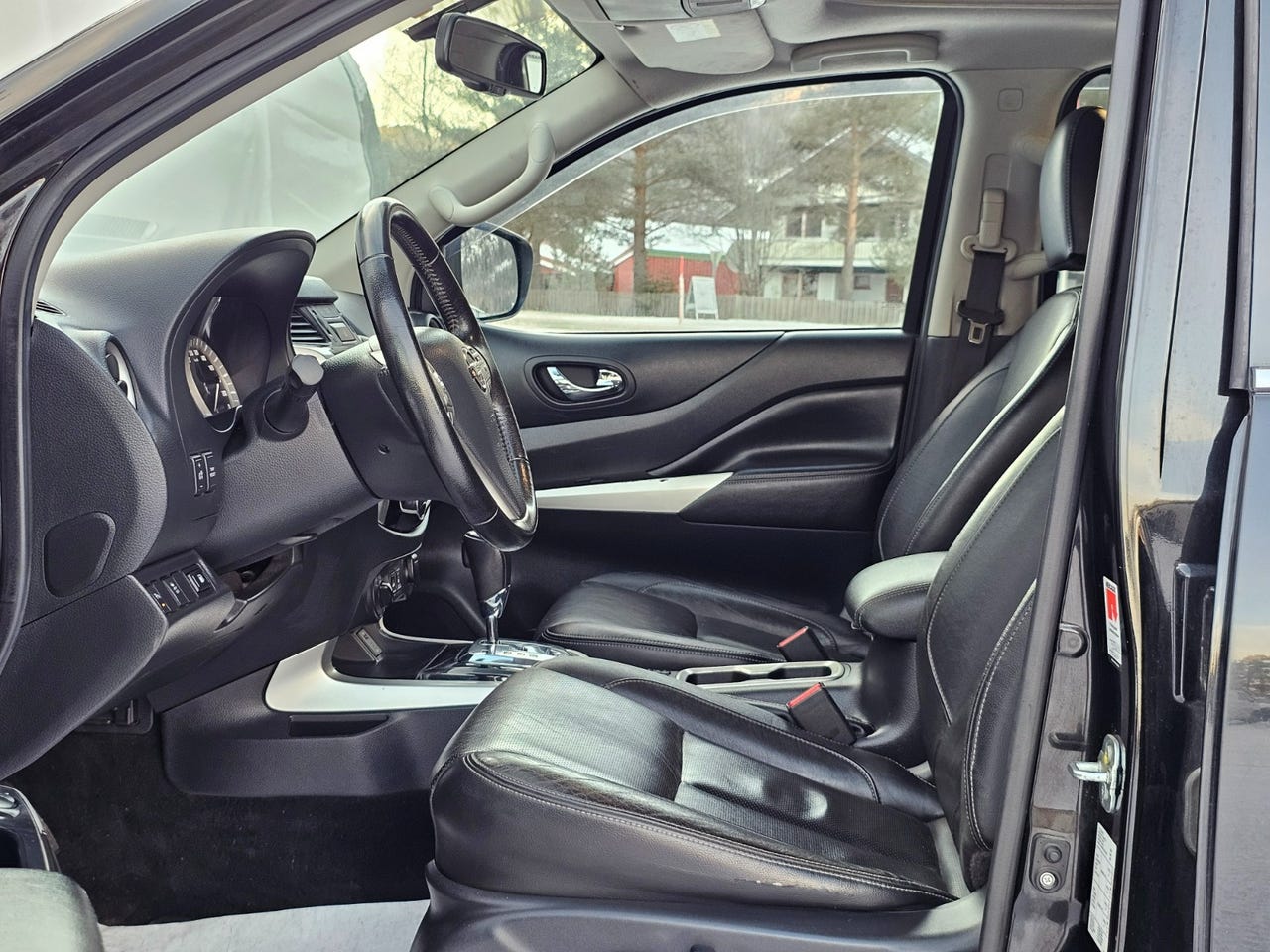 Nissan Navara 2.3 dCi 190hp Automatic 4x4 2018 – Image 19