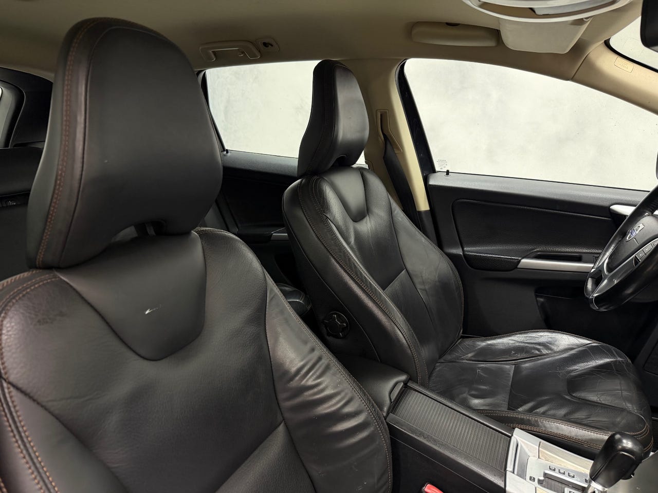 Volvo XC60 στα 6.000 € – Image 26