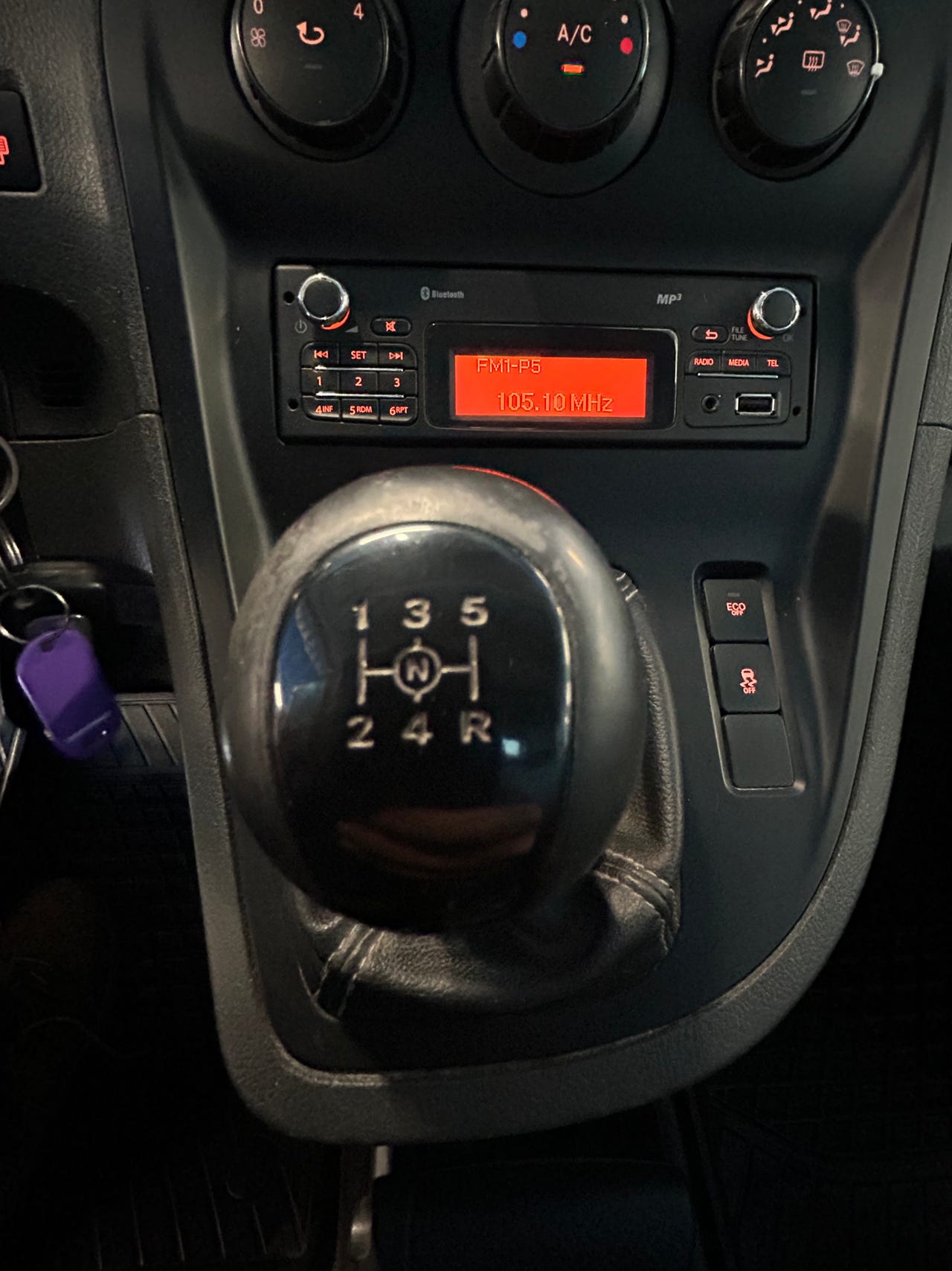 Mercedes-Benz Citan 109 CDI 2015 προς Πώληση στην Ελλάδα | Επαγγελματικό Van Diesel – Image 11