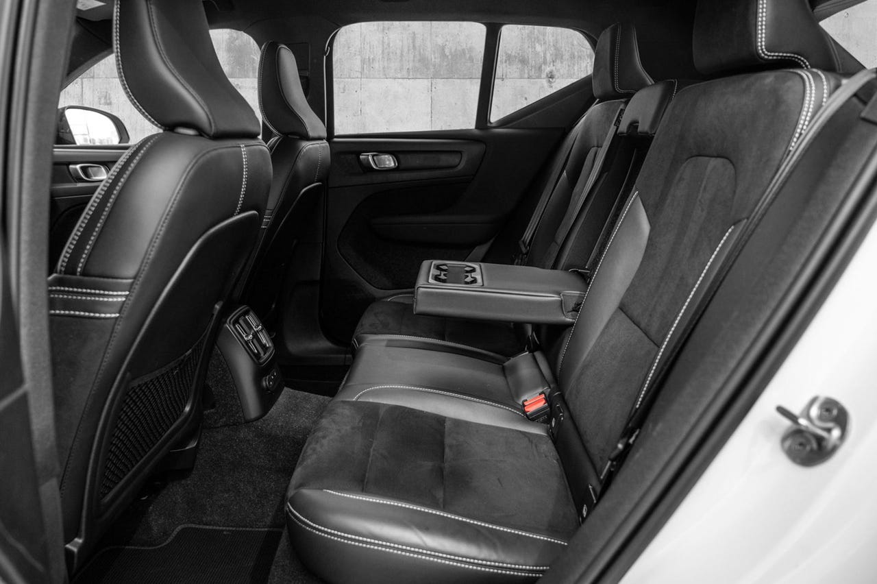 Volvo XC40 στα 15.000 € – Image 16