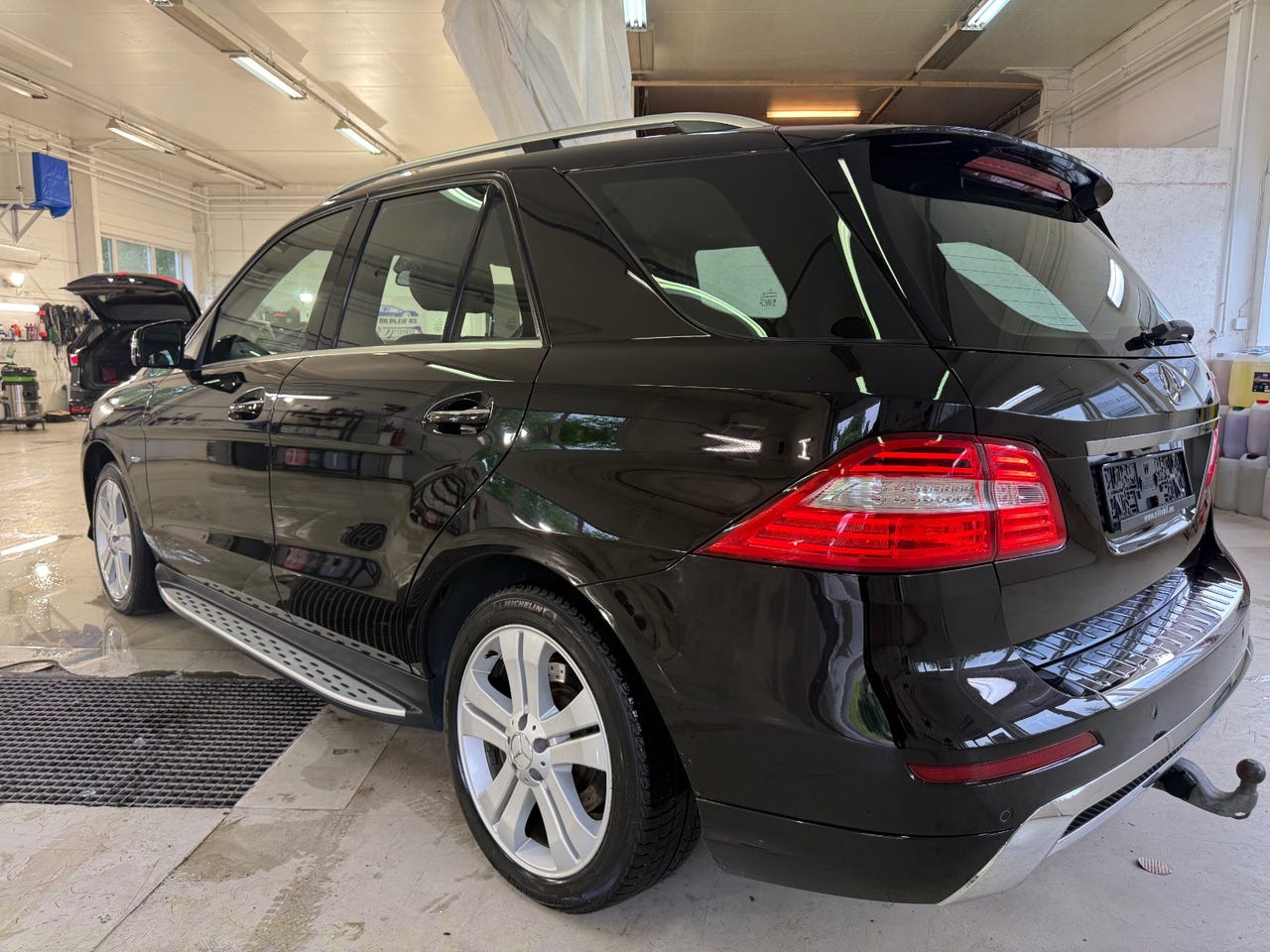 Mercedes-Benz ML250 BlueTEC 4MATIC AMG 2012 προς Πώληση στην Ελλάδα | Premium SUV 204 hp – Image 9