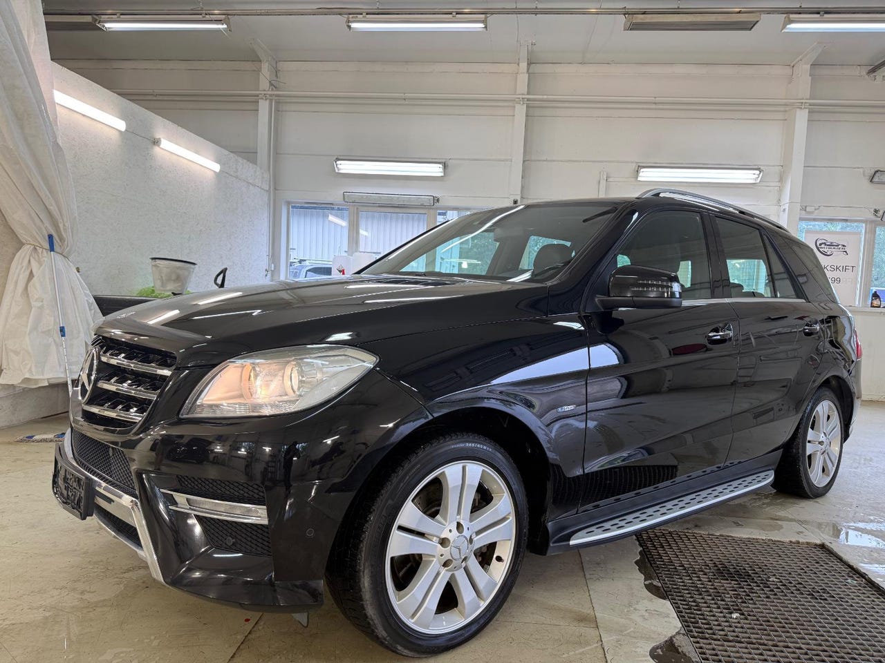 Mercedes-Benz ML250 BlueTEC 4MATIC AMG 2012 προς Πώληση στην Ελλάδα | Premium SUV 204 hp – Image 2