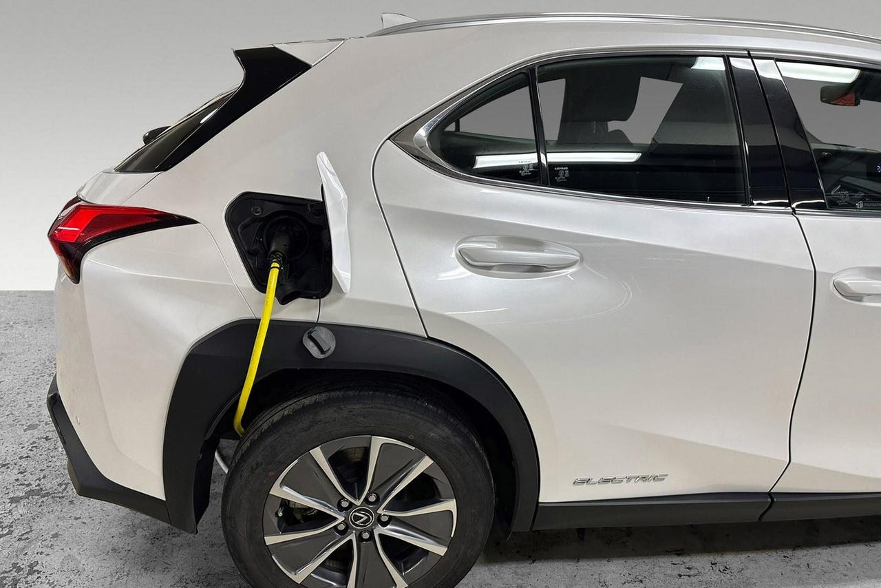 Lexus 10 000 € – Image 7