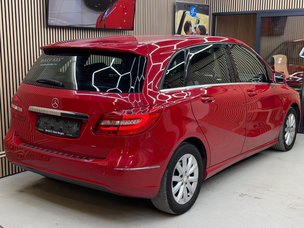 Mercedes-Benz B 180 CDI Automatic 2013 – Image 11
