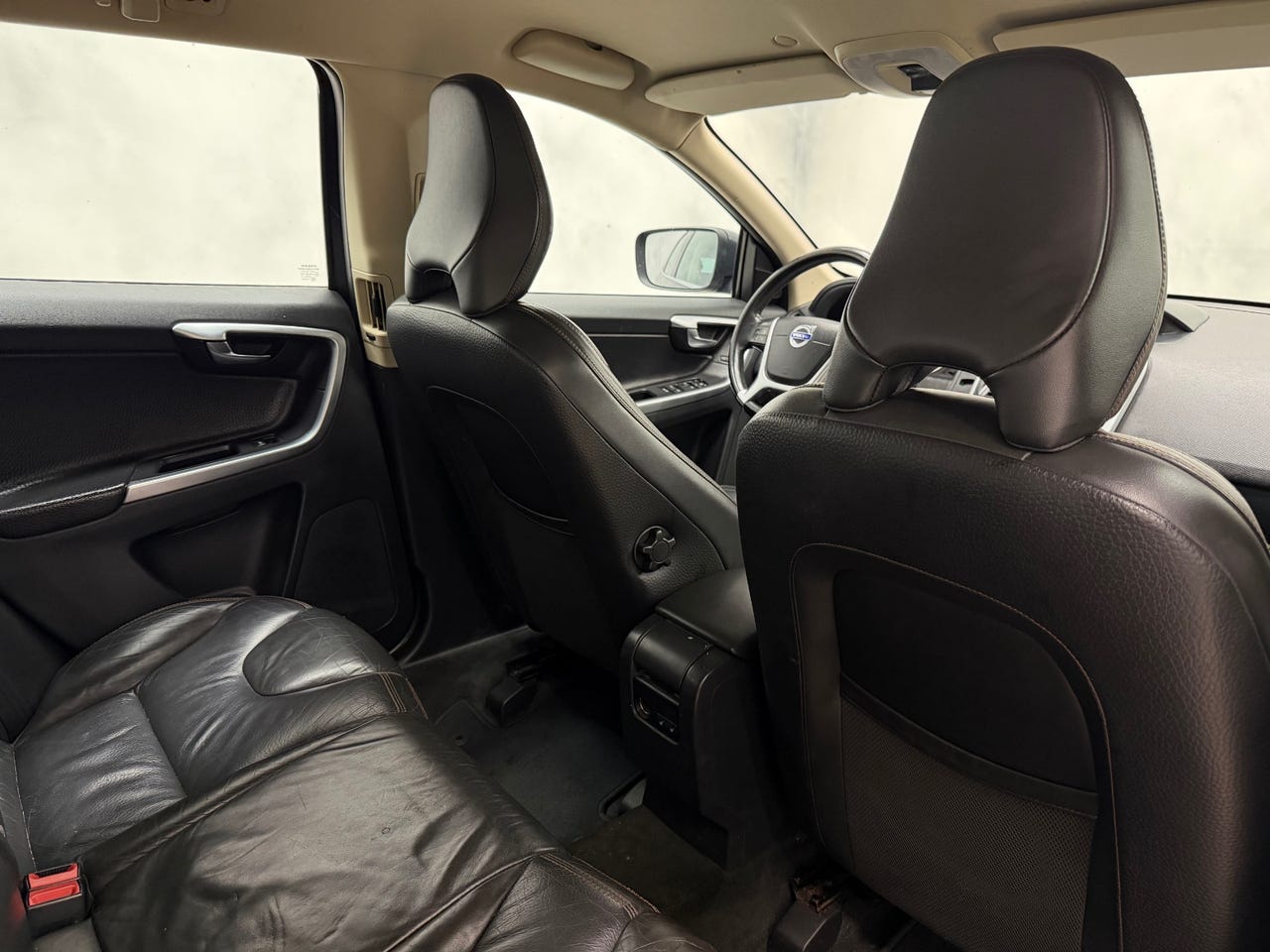 Volvo XC60 στα 6.000 € – Image 7