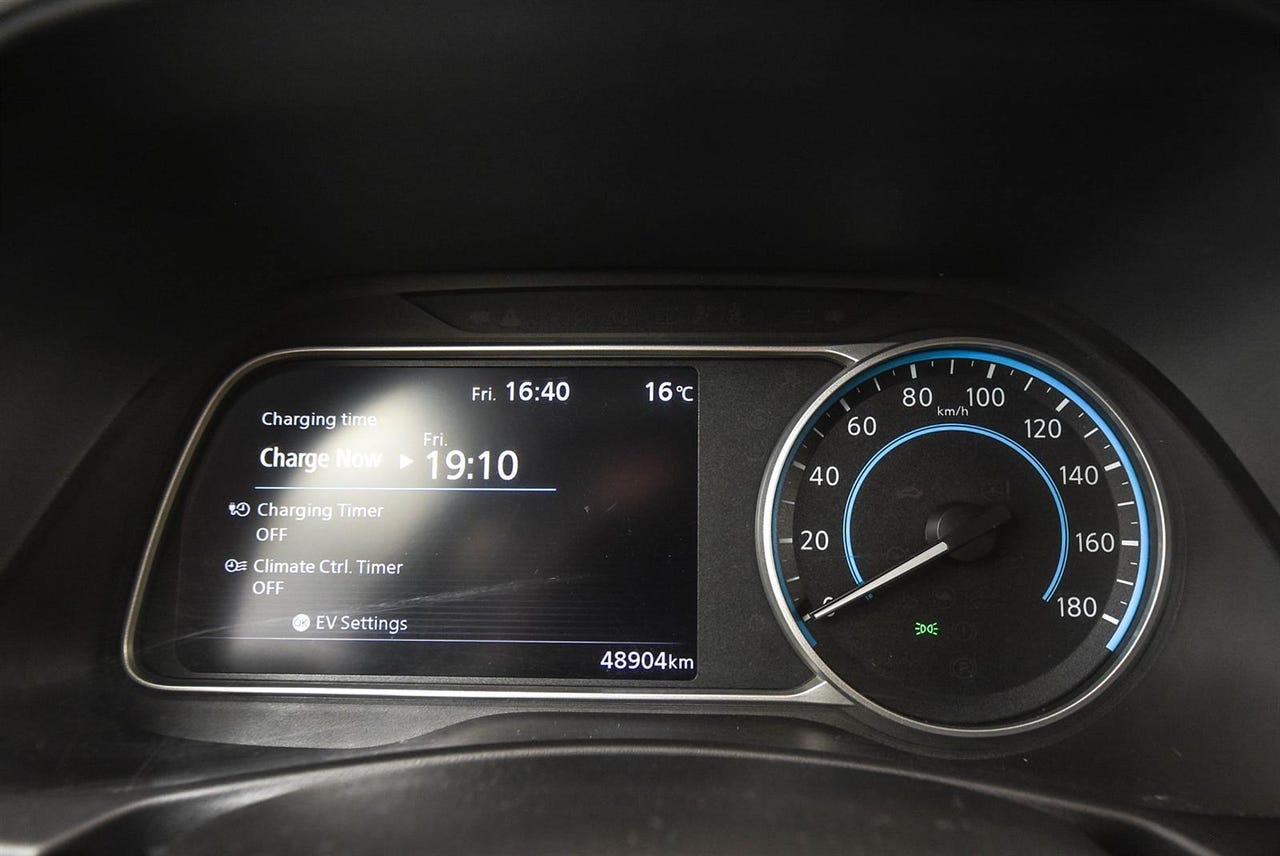 Nissan Leaf Tekna 40 kWh 2021 | Ηλεκτρικό Αυτοκίνητο με 360° Κάμερα και Δερμάτινα Καθίσματα – Image 20
