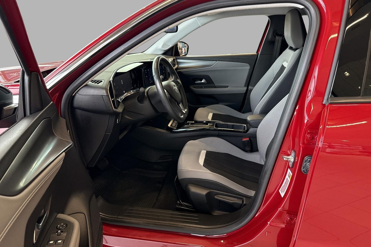 Opel Mokka-e 2022 – Image 9