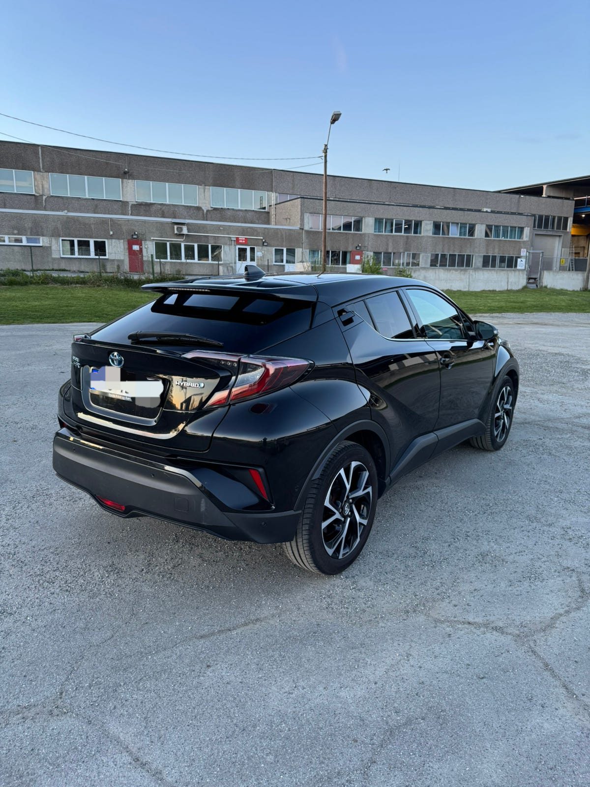 Toyota C-HR 1.8 Hybrid 2020 – Image 6