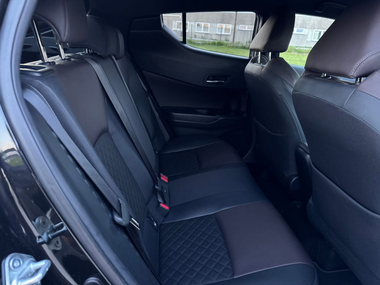 Toyota C-HR 1.8 Hybrid 2020 – Image 14