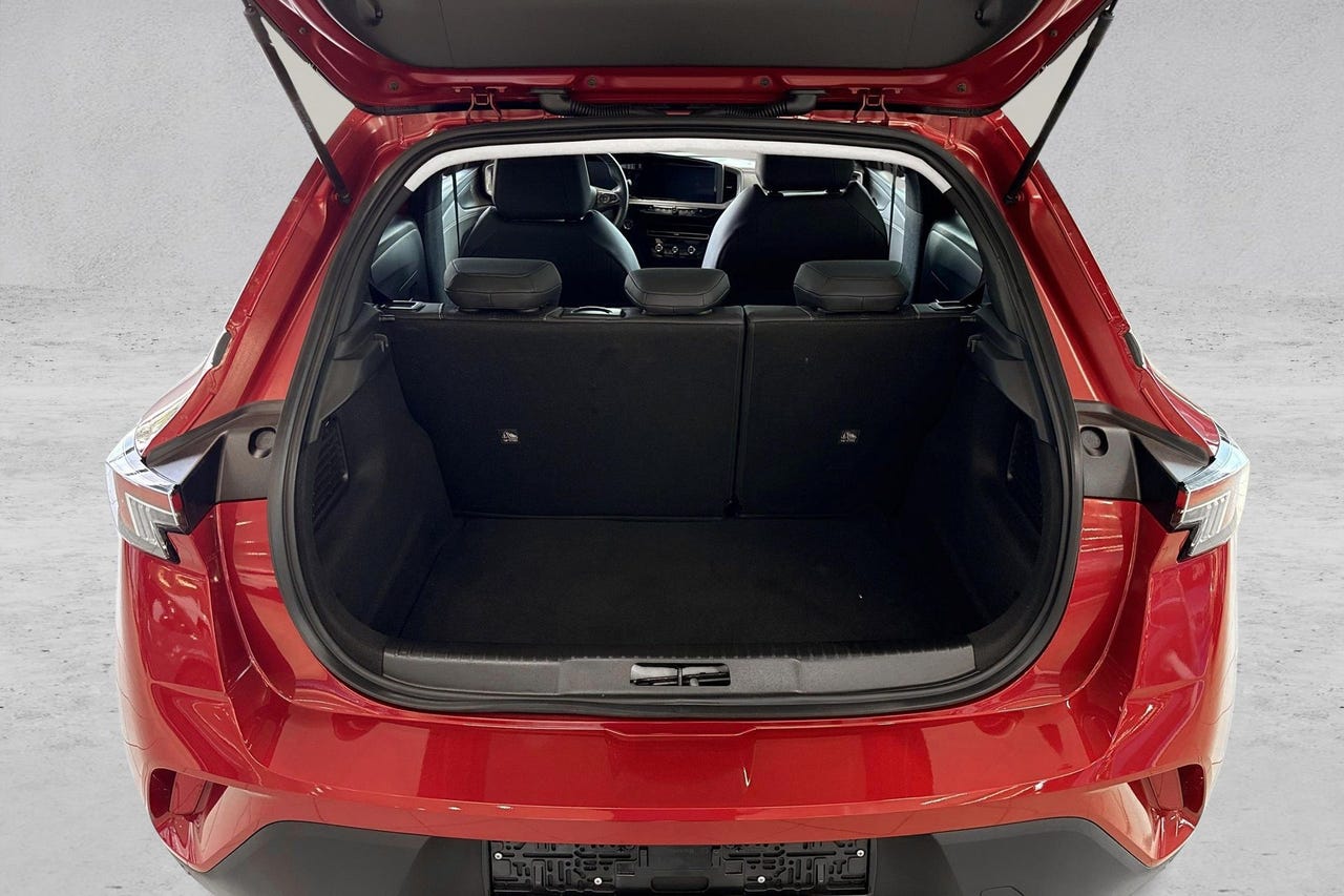 Opel Mokka-e 2022 – Image 10